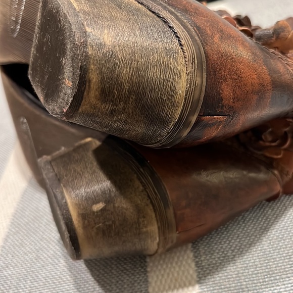 ♥️ANTHROPOLOGIE ♥️SHERIDAN l MIA ♥️Flowers Leather Ankle Boots Size 9 - Picture 13 of 16